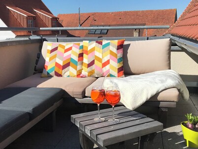 Estupendo apartamento tipo loft abierto con una fantástica terraza en la azotea