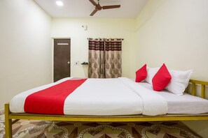 Room - OYO 33356 Nanas Holiday Home (Alibag)