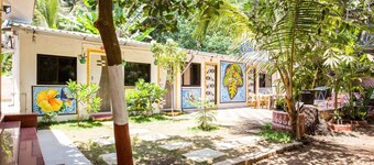 OYO 33356 Nanas Holiday Home