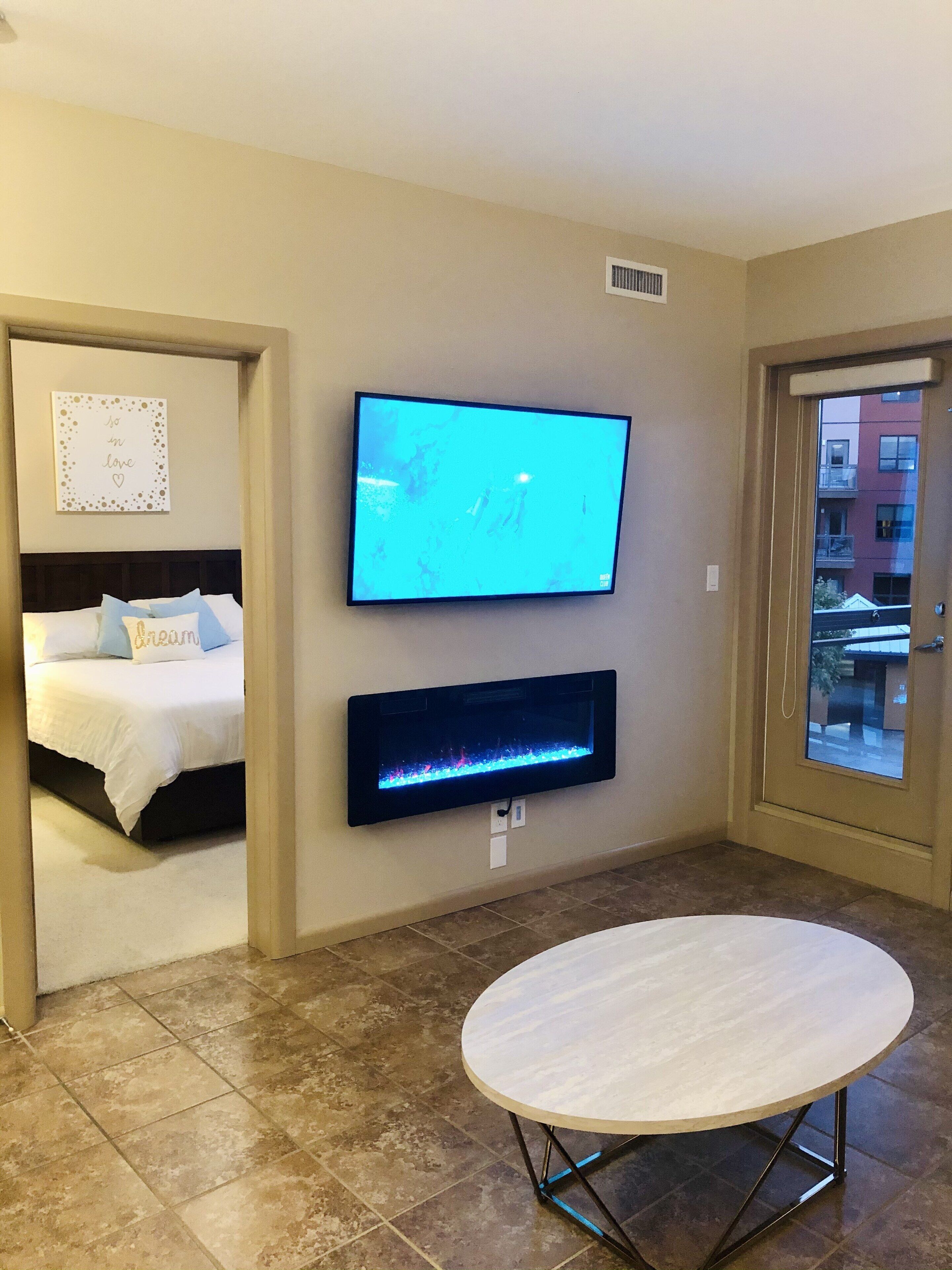 living room / main bedroom