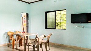 Dining - OYO 45804 Asha Nivas Holiday Home (Alibag)