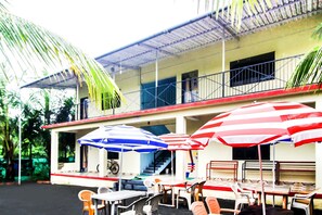 บริเวณภายนอก