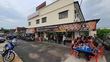 Ngoại thất