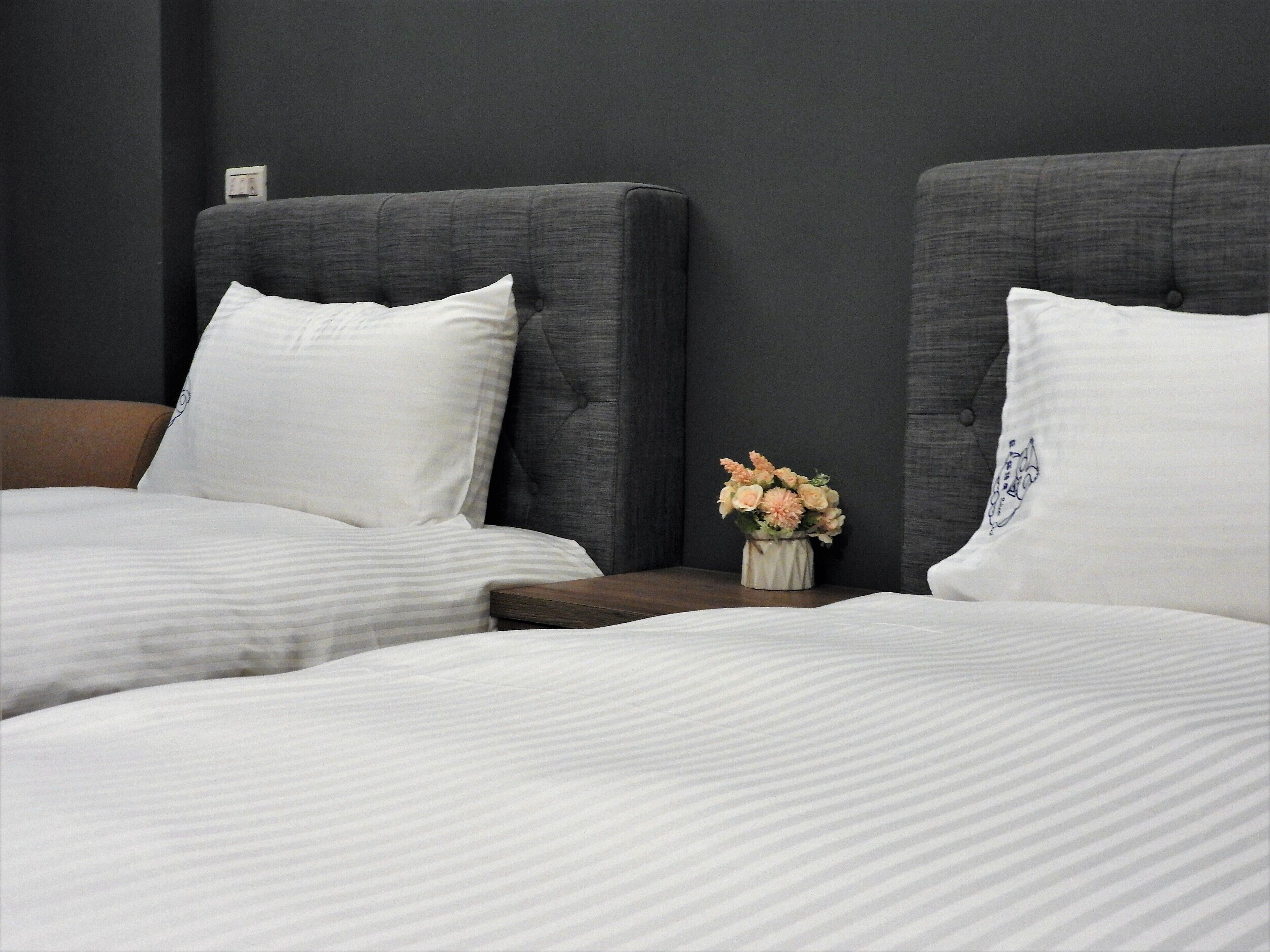 1 bedroom, down duvets, individually furnished, blackout curtains