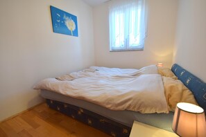 Apartment, 2 Schlafzimmer | Kostenloses WLAN, Bettwäsche