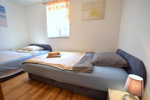 Apartment, 2 Bedrooms | 2 bedrooms, free WiFi, bed sheets