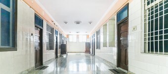 SPOT ON 43285 Hotel Anand Bhawan