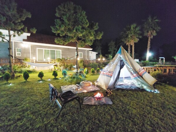 Property grounds - Lalala the Pretty Hyupjae Pension (Jeju City)