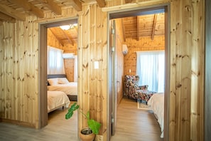 3 bedrooms, Egyptian cotton sheets, premium bedding, down duvets - Lalala the Pretty Hyupjae Pension (Jeju City)