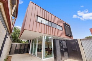 Apartment, 3 Bedrooms | Exterior