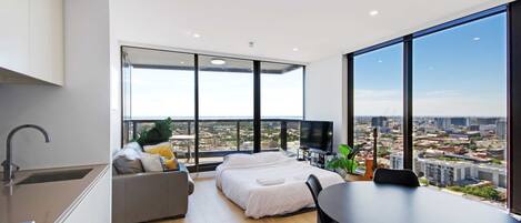 Căn hộ trung tâm thành phố, 1 phòng ngủ, quang cảnh thành phố | Bếp riêng | Tủ lạnh, lò vi sóng, lò nướng, bếp nấu