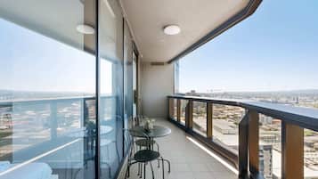 City Apartment, 2 Bedrooms, Hill View | Balcony