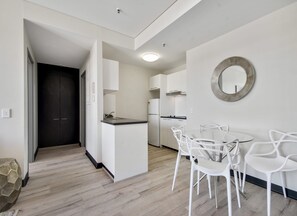 Comfort Apartment, 2 Bedrooms | Private kitchen | Full-size fridge, microwave, stovetop, electric kettle - Swainson on Synagogue (Adelaide)