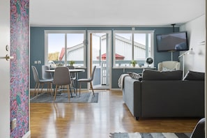 Apartment, Annex Building (Sheets and cleaning not included) | Individually furnished, blackout curtains, iron/ironing board - Tjörns Havspensionat (Roennaeng)