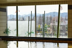 Baño termal público