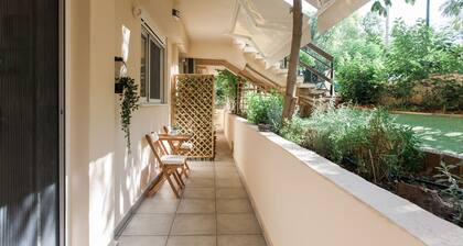 Kifissia Central Stylish Fresh 1 Bedroom Apartment near Metro