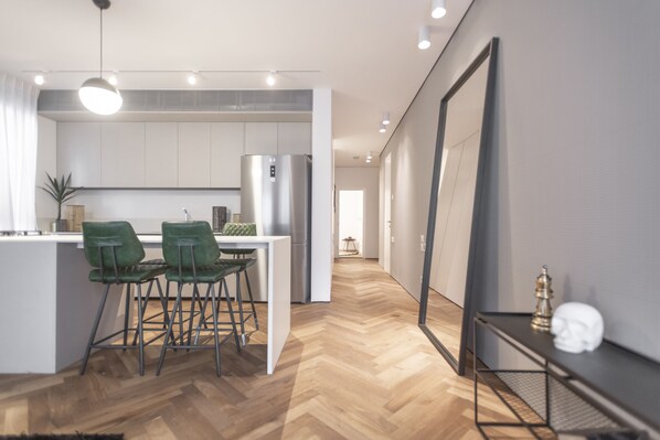 Design Apartment | In-room dining