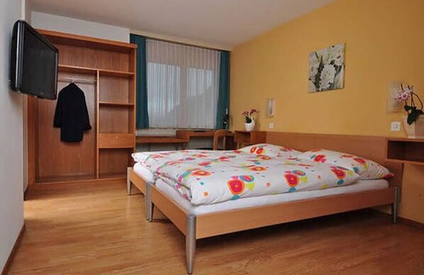 Wi-Fi gratuit, draps fournis