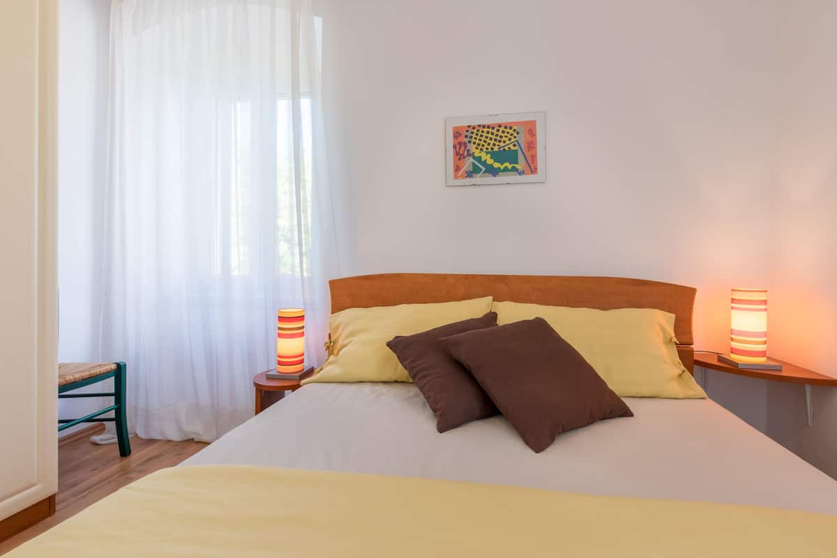 Apartment, 2 Bedrooms (750 - Ivona) | 2 bedrooms, cribs (free), WiFi (free), bed sheets