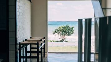 Comfort House, Kitchenette (1930) | Beach/ocean view