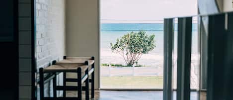 Comfort House, Kitchenette (1930) | Beach/ocean view