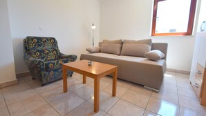 Unclassified image, 3 of 11, button - One-bedroom apartment Ozren (Malinska-Dubasnica)
