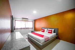 Suite, 1 Schlafzimmer | Schreibtisch, kostenloses WLAN, Bettwäsche