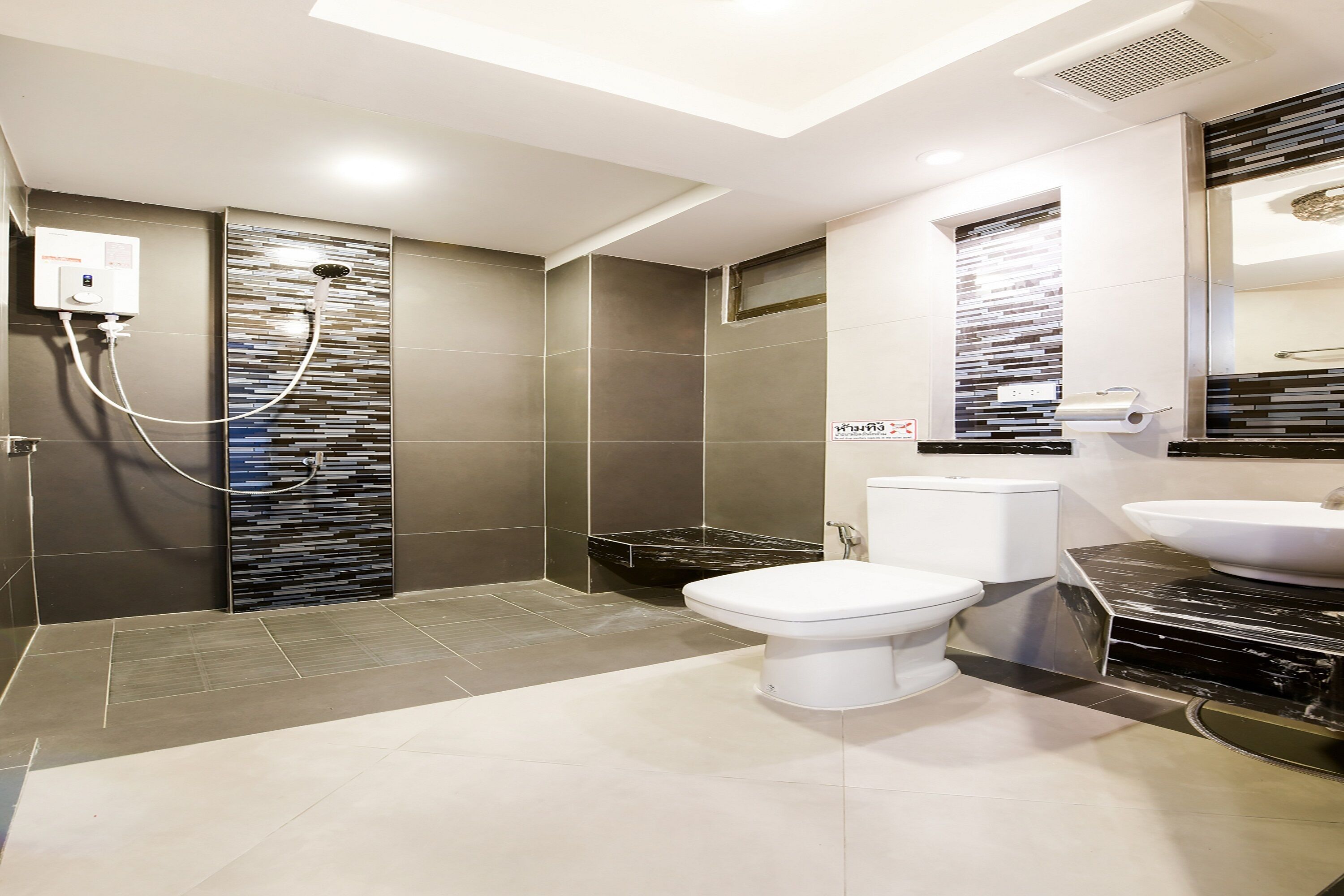 shower, bidet, towels, soap