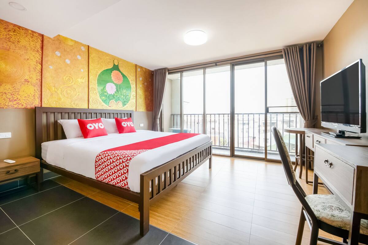 Standard Double Room | Desk, free WiFi, bed sheets