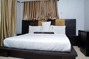 Décoration personnalisée, ameublement personnalisé, bureau