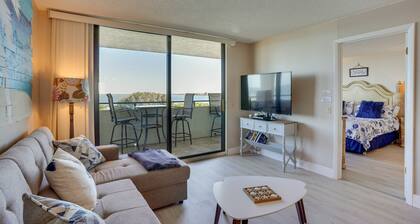 Cozy Condo w/ Gulf View, Bird Watching + Telescope