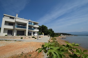Front of property - Penthouse Sabbia (Dobrinj)