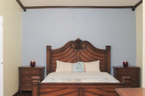 Apartment | 2 bedrooms, iron/ironing board, free WiFi, bed sheets