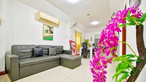 Living area - Magic Private Pool Villas Pattaya (Pattaya)