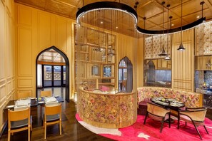 2 restaurants, breakfast, lunch, dinner served; Indian cuisine  - Welcomhotel by ITC Hotels, Raja Sansi, Amritsar (Ajnala)