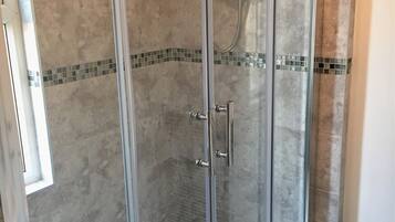 Căn hộ | Buồng tắm vòi sen