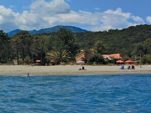 On the beach, white sand - Pinea Mare (Poggio-Mezzana)