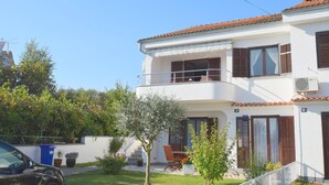 Exterior - Apartments Marica (Malinska-Dubasnica)