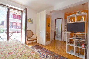 Studio (306) | 1 kamar tidur, Wi-Fi gratis, dan seprai linen