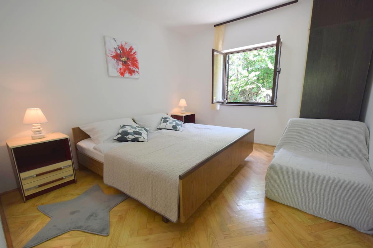 Apartment, 1 Bedroom (62 - lijevi, veci) | 1 bedroom, free WiFi, bed sheets