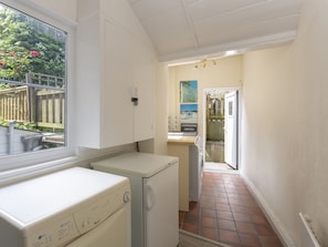 Cottage | Interior