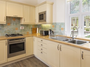 Cottage | Interior
