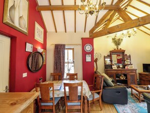 Dining - Gelli Glud (Colwyn Bay)