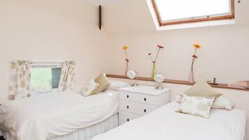 3 bedrooms, individually decorated, individually furnished, free WiFi