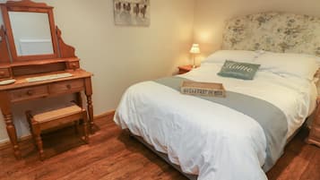 1 habitación, decoración personalizada y muebles diferentes
