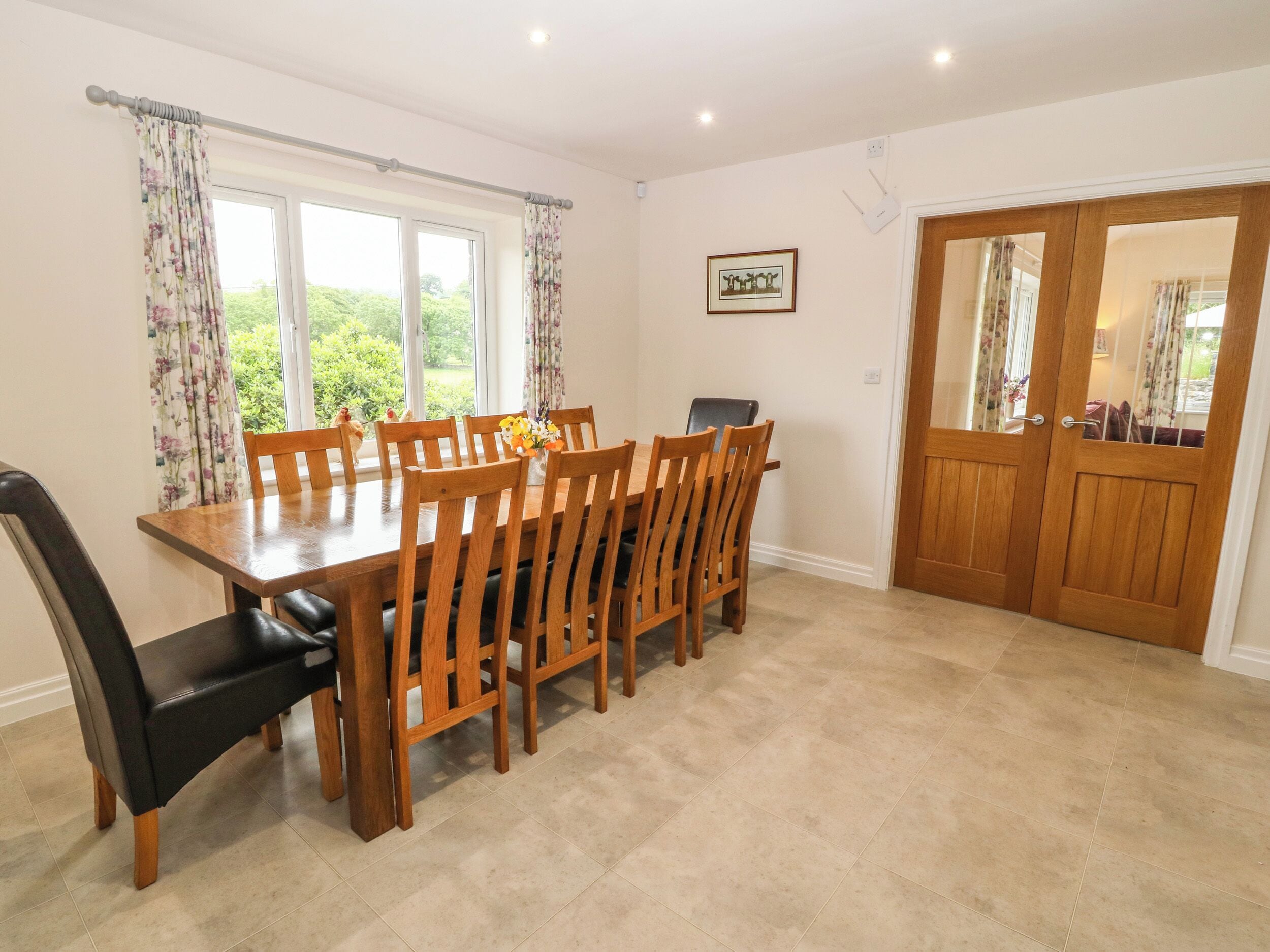 Cottage | Interior