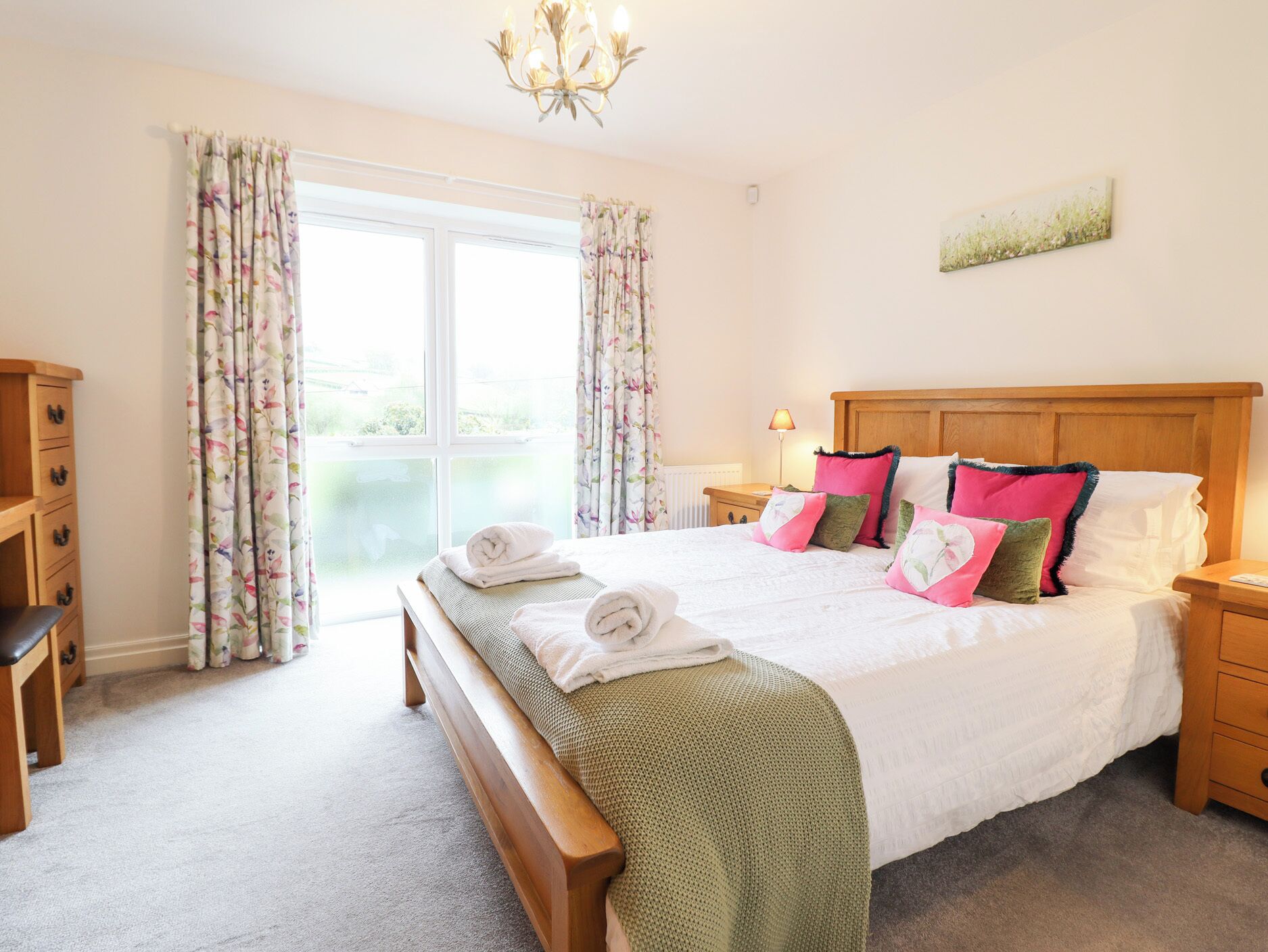 Småhus | 5 soverom, individuelt dekorert og individuelt innredet