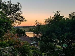 Cottage | Property grounds - Awe View Railway Cottage (Dalmally)