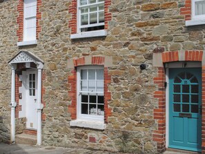 Cottage | Exterior detail - 14a Courtenay Street (Salcombe)