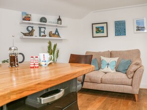 Cottage | Living room | TV